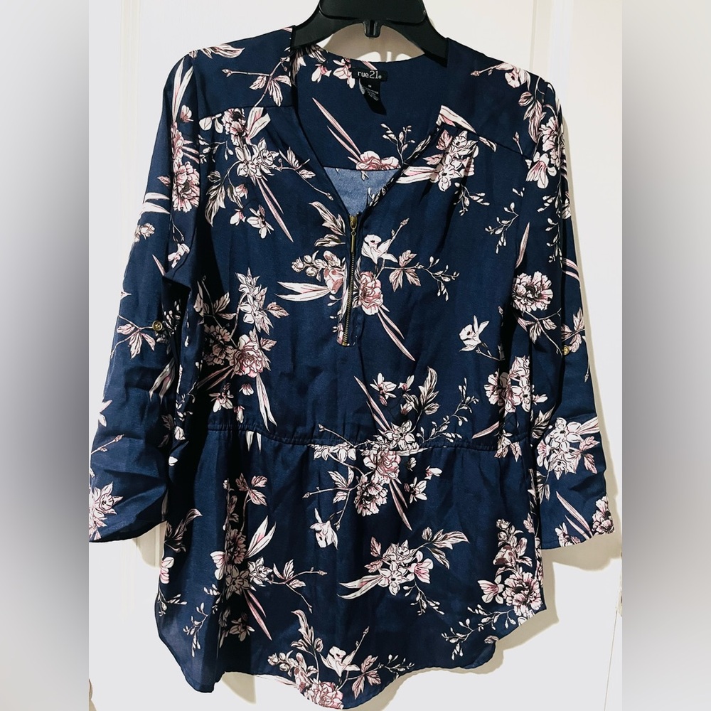 Rue21 Navy Floral Blouse